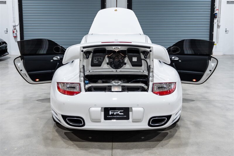 Used 2013 Porsche 911 Turbo S AWD/4WD image 39