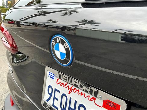 Used 2023 BMW X5 xDrive45e w/ Parking Assistance Package image 29