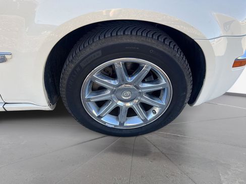 Used 2006 Chrysler 300 C w/ Protection Group II image 10