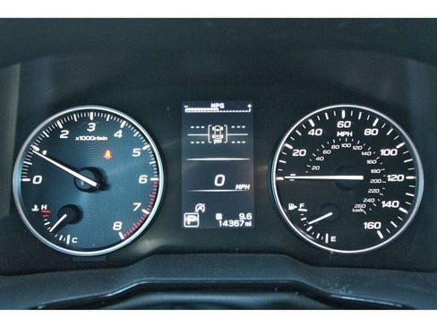 Certified 2024 Subaru Outback Premium AWD/4WD image 14