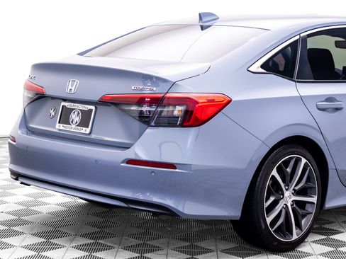 Used 2024 Honda Civic Touring image 33