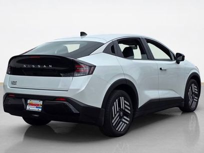 New 2026 Nissan Leaf SV+ w/ Floor Mat Package (SV+)