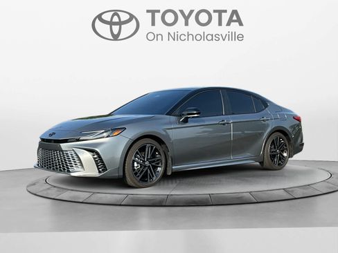 Used 2026 Toyota Camry XSE w/ Premium Plus Package FWD image 1