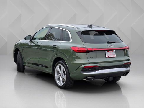 Used 2025 Audi Q5 Prestige AWD/4WD image 3