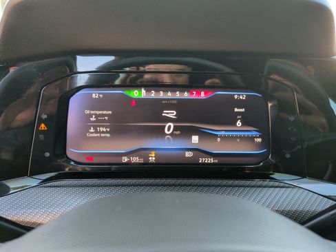 Used 2024 Volkswagen Golf R AWD/4WD image 20