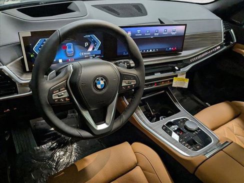 New 2026 BMW X5 xDrive40i w/ Premium Package image 3