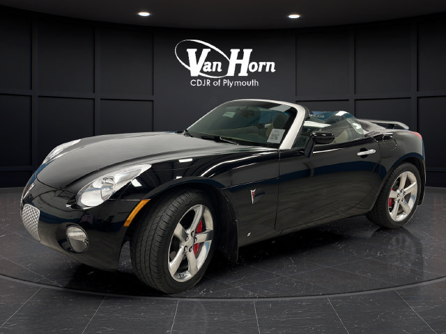 Used 2006 Pontiac Solstice Convertible w/ Premium Package RWD image 3