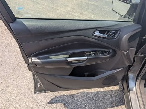 Used 2017 Ford Escape Titanium AWD/4WD image 15