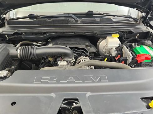 Used 2020 RAM 1500 Laramie AWD/4WD image 19