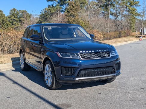 Used 2020 Land Rover Range Rover Sport HSE image 3