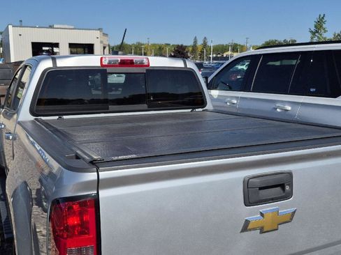 Used 2015 Chevrolet Colorado Z71 AWD/4WD image 5