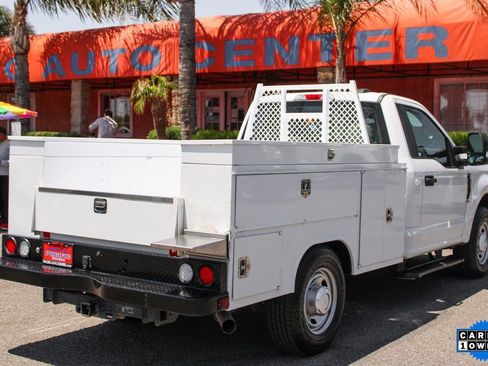 Used 2020 Ford F250 XL w/ Power Equipment Group image 9