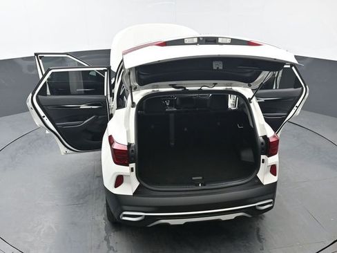 Used 2021 Kia Seltos S AWD/4WD image 40