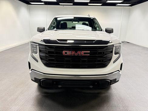 New 2026 GMC Sierra 1500 Pro w/ Pro Value Package image 9