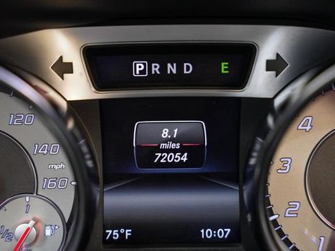 Used 2015 Mercedes-Benz SL 400 image 6