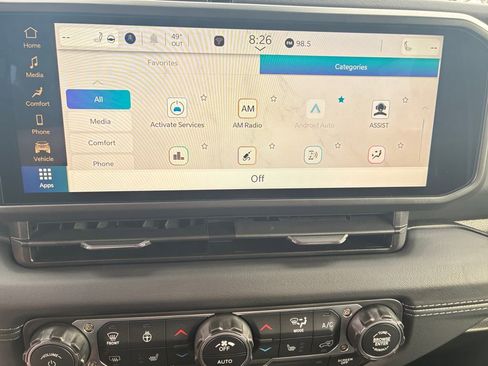 New 2026 Jeep Gladiator Sport image 8