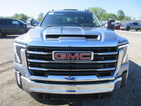 New 2026 GMC Sierra 2500 SLE w/ SLE Value Package; AWD/4WD image 12