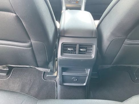 Used 2022 Ford Edge SE AWD/4WD image 29