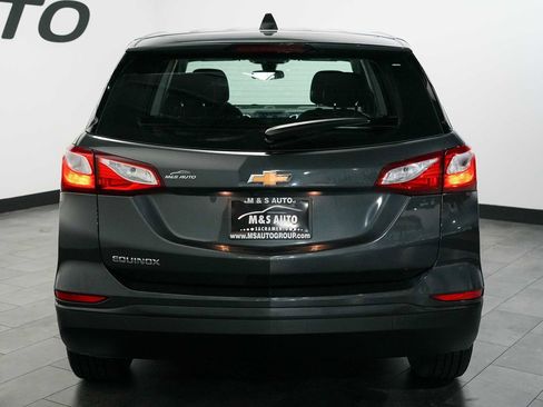 Used 2020 Chevrolet Equinox LS FWD image 5