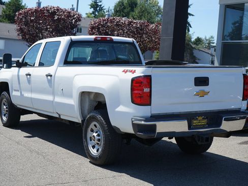 Used 2018 Chevrolet Silverado 3500 W/T AWD/4WD image 3