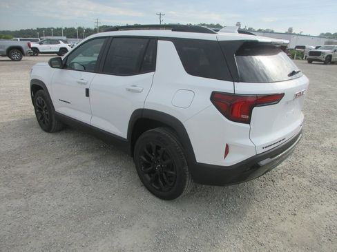 New 2027 GMC Terrain Elevation w/ Elevation Premium Package AWD/4WD image 6