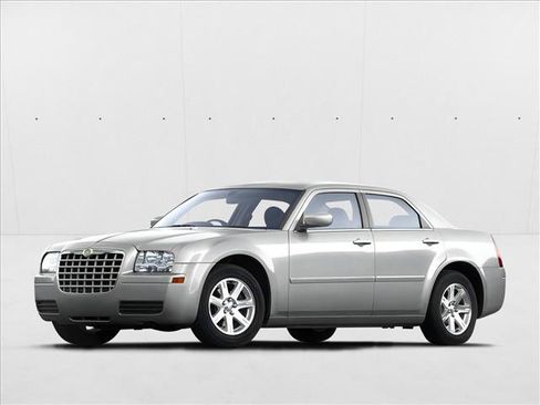 Used 2010 Chrysler 300 Touring image 1
