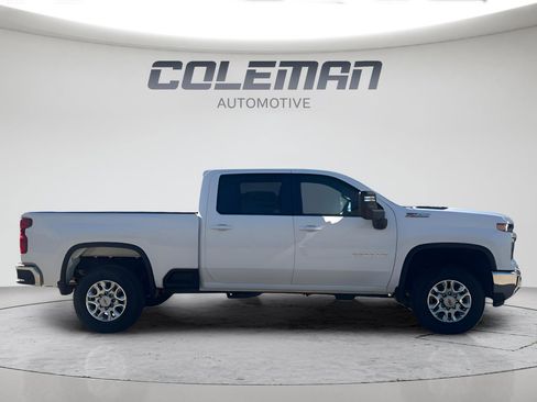 New 2026 Chevrolet Silverado 2500 LT image 6