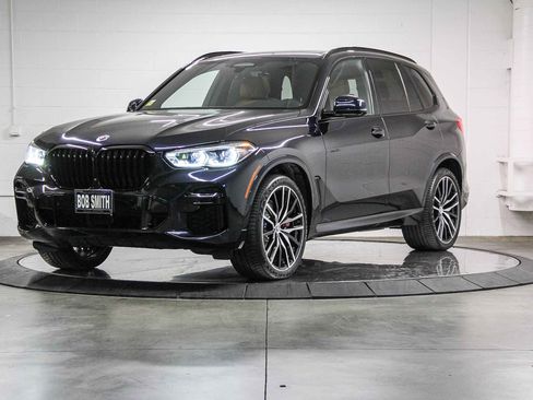 Certified 2023 BMW X5 M50i w/ Executive Package image 3
