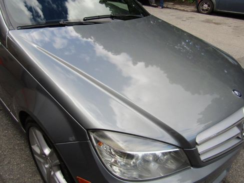Used 2011 Mercedes-Benz C 300 4MATIC Sedan image 28