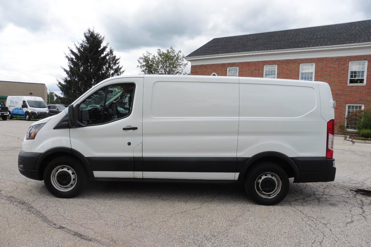 Used 2020 Ford Transit 150 Low Roof RWD image 18