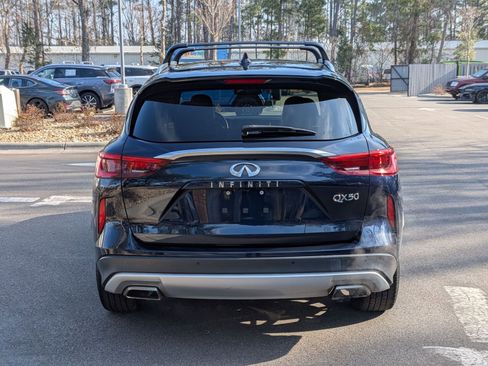 Used 2019 INFINITI QX50 Essential w/ Sensory Package image 4