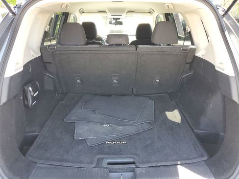 Used 2021 Nissan Rogue S AWD/4WD image 8