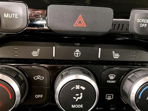 Used 2019 RAM 1500 Big Horn image 35