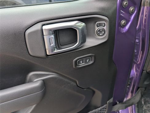 New 2026 Jeep Wrangler Unlimited Rubicon w/ Steel Bumper Group image 14