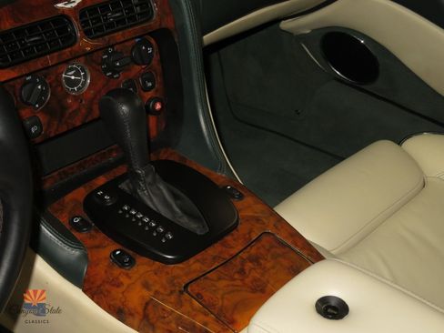Used 2000 Aston Martin DB7 Vantage RWD image 10