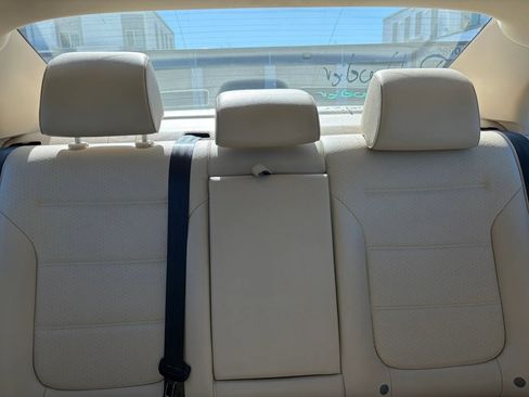 Used 2017 Volkswagen Jetta SEL image 15