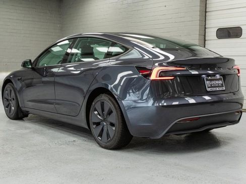 Used 2025 Tesla Model 3 Long Range image 31