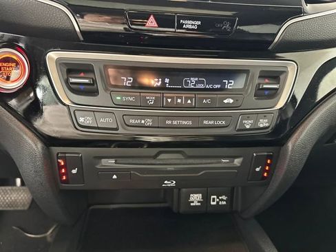 Used 2019 Honda Pilot Touring image 24