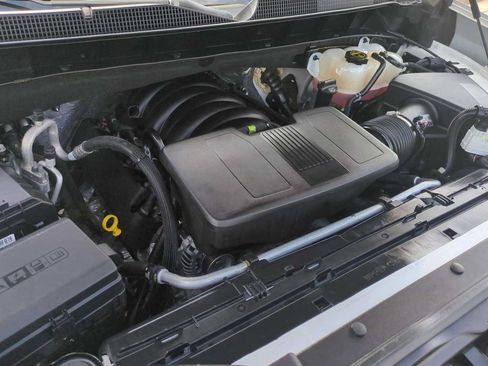 Used 2024 Chevrolet Silverado 1500 LTZ AWD/4WD image 29