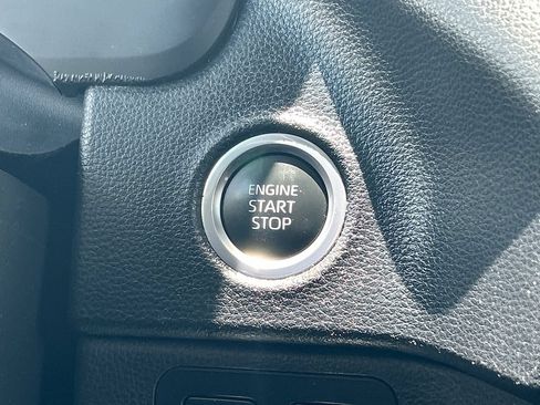 Used 2024 Toyota Tundra SR5 AWD/4WD image 38