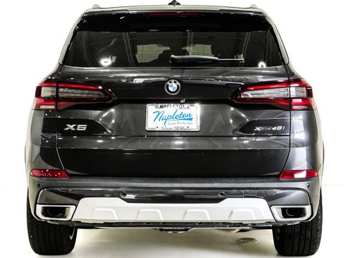 Used 2022 BMW X5 xDrive40i w/ Premium Package AWD/4WD image 8