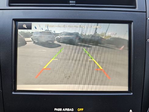 Used 2015 Lincoln MKZ AWD image 24