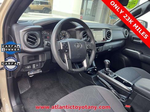 Used 2019 Toyota Tacoma TRD Sport image 14