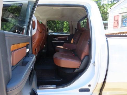 Used 2013 RAM 3500 Laramie Longhorn w/ Convenience Group AWD/4WD image 12