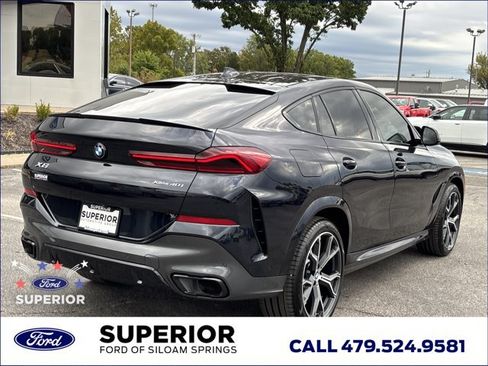 Used 2022 BMW X6 xDrive40i w/ M Sport Package AWD/4WD image 3