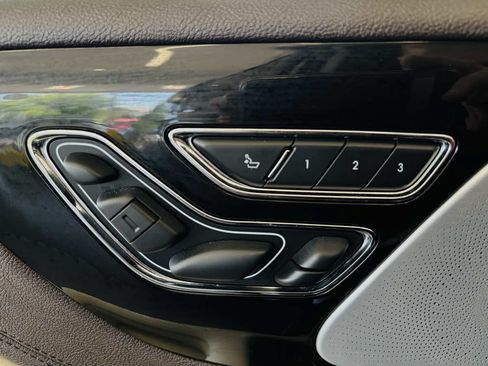 Used 2023 Lincoln Aviator Black Label w/ Dynamic Handling Package AWD/4WD image 35