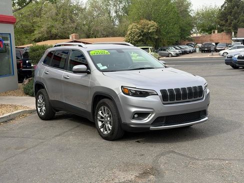 Used 2020 Jeep Cherokee Latitude Plus w/ Cold Weather Group image 3