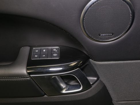 Used 2020 Land Rover Range Rover Sport HSE Dynamic image 45