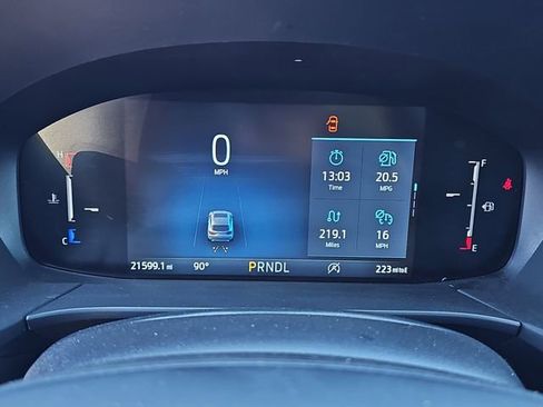 Used 2025 Ford Escape ST-Line AWD/4WD image 13