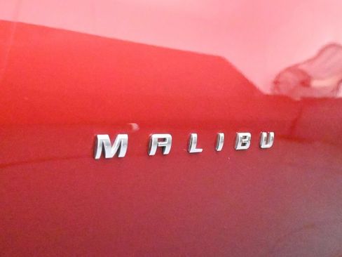 Used 2025 Chevrolet Malibu LT FWD image 30